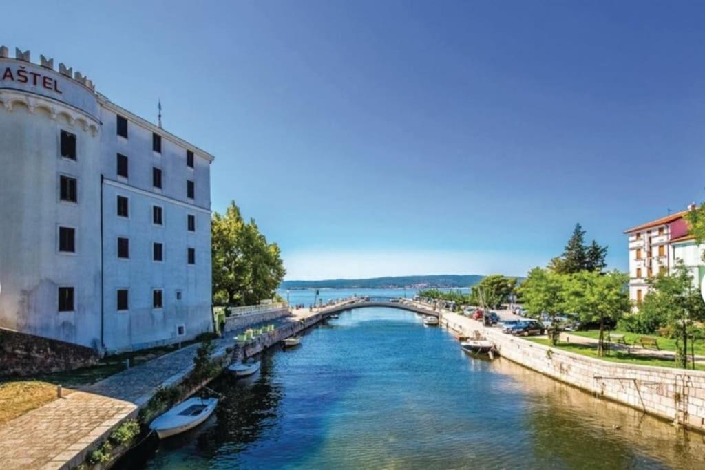 Apartamento Ellity Crikvenica Exterior foto
