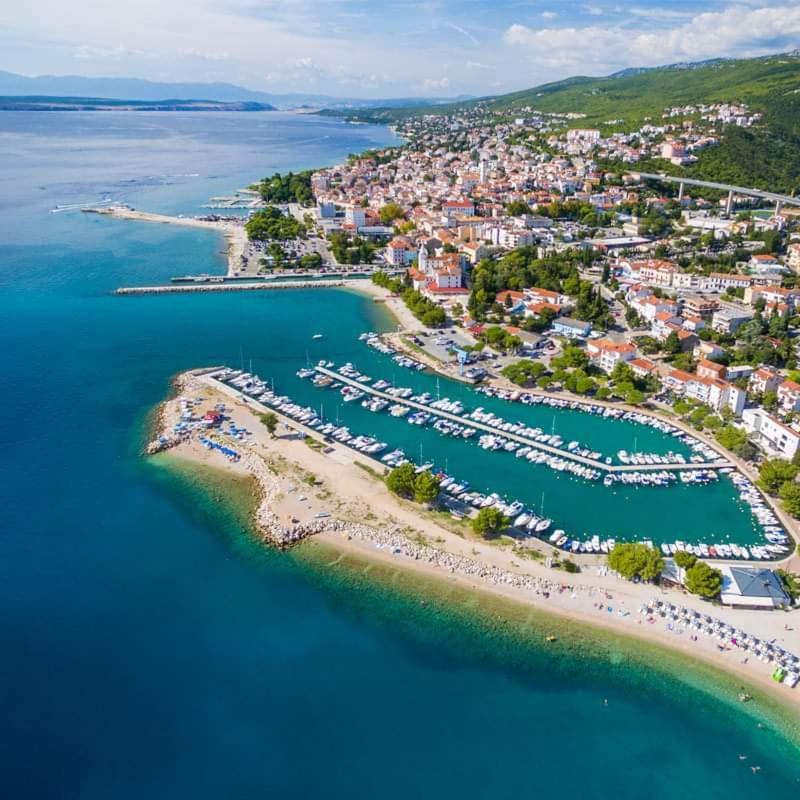 Apartamento Ellity Crikvenica Exterior foto